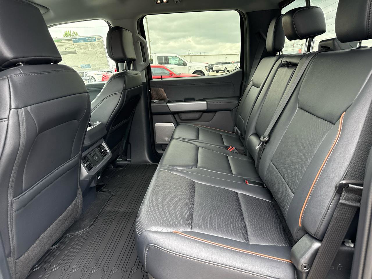 New 2026 Ford F350 Lariat AWD/4WD image 22