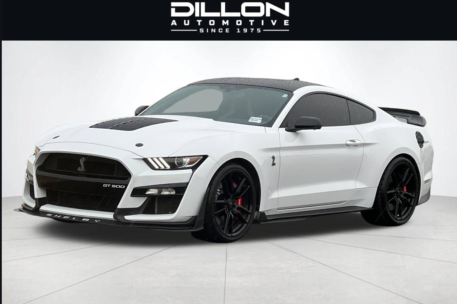 Used 2020 Ford Mustang Shelby GT500 w/ Technology Package RWD image 8