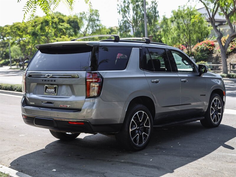 Used 2022 Chevrolet Tahoe RST w/ Luxury Package AWD/4WD image 5