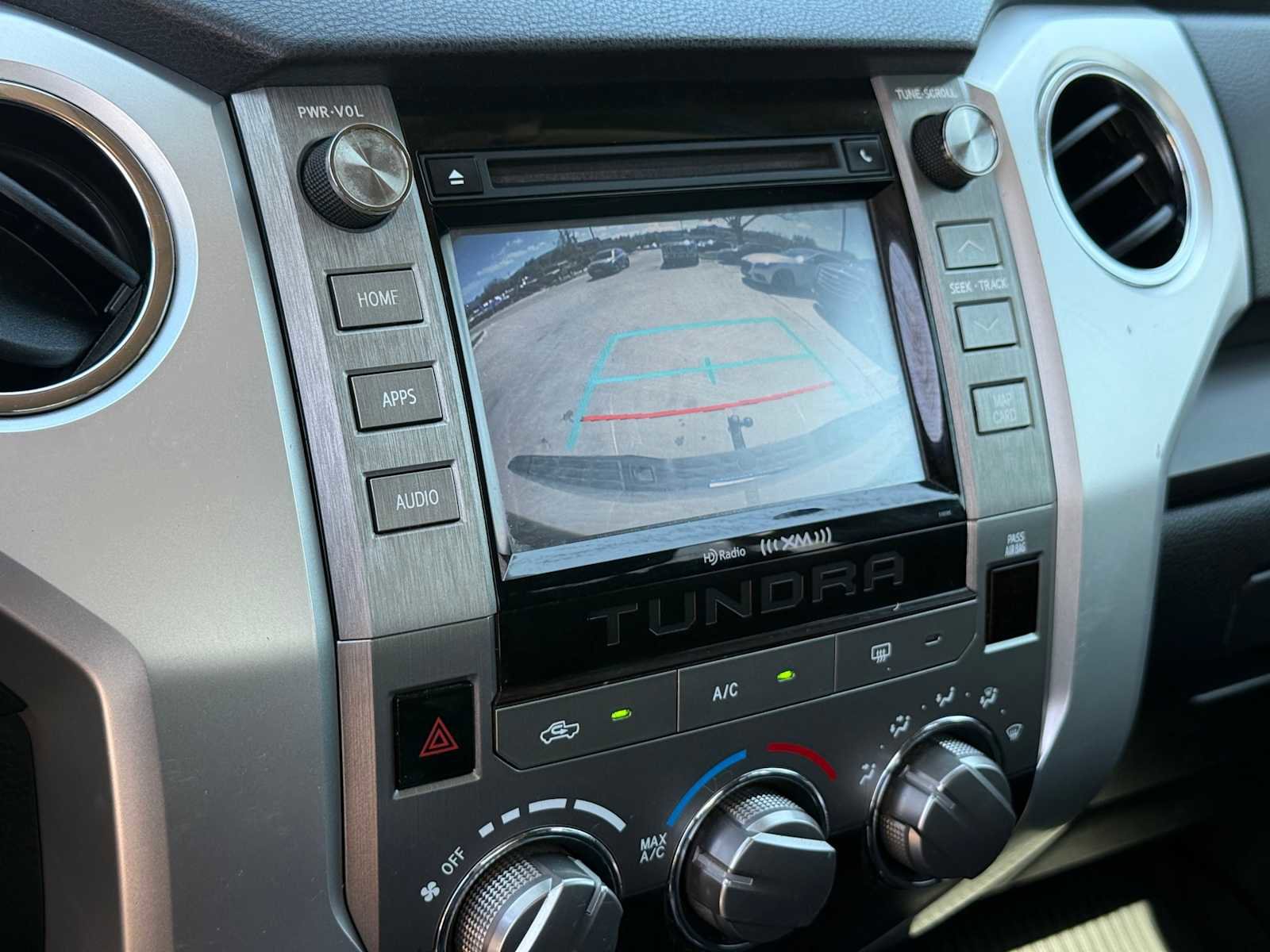 Used 2019 Toyota Tundra SR5 w/ SR5 Upgrade Package image 18