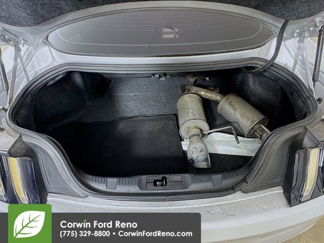 Used 2017 Ford Mustang Coupe image 24