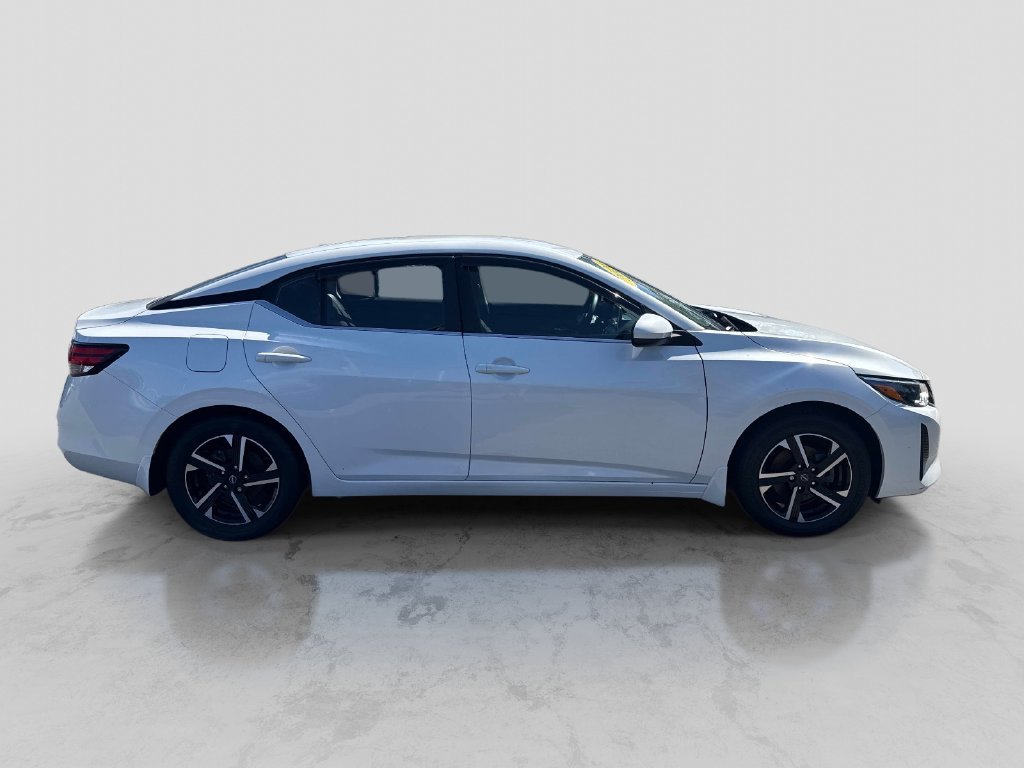 Certified 2024 Nissan Sentra SV FWD image 9