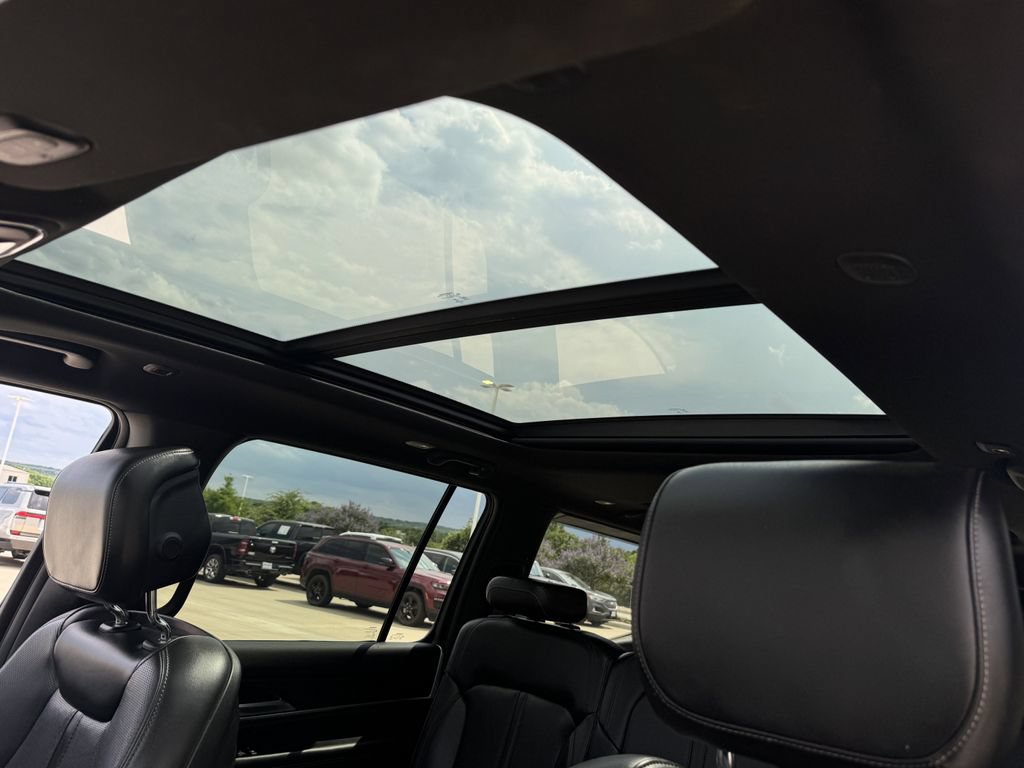 Used 2022 Jeep Wagoneer Series I w/ Premium Group I RWD image 22