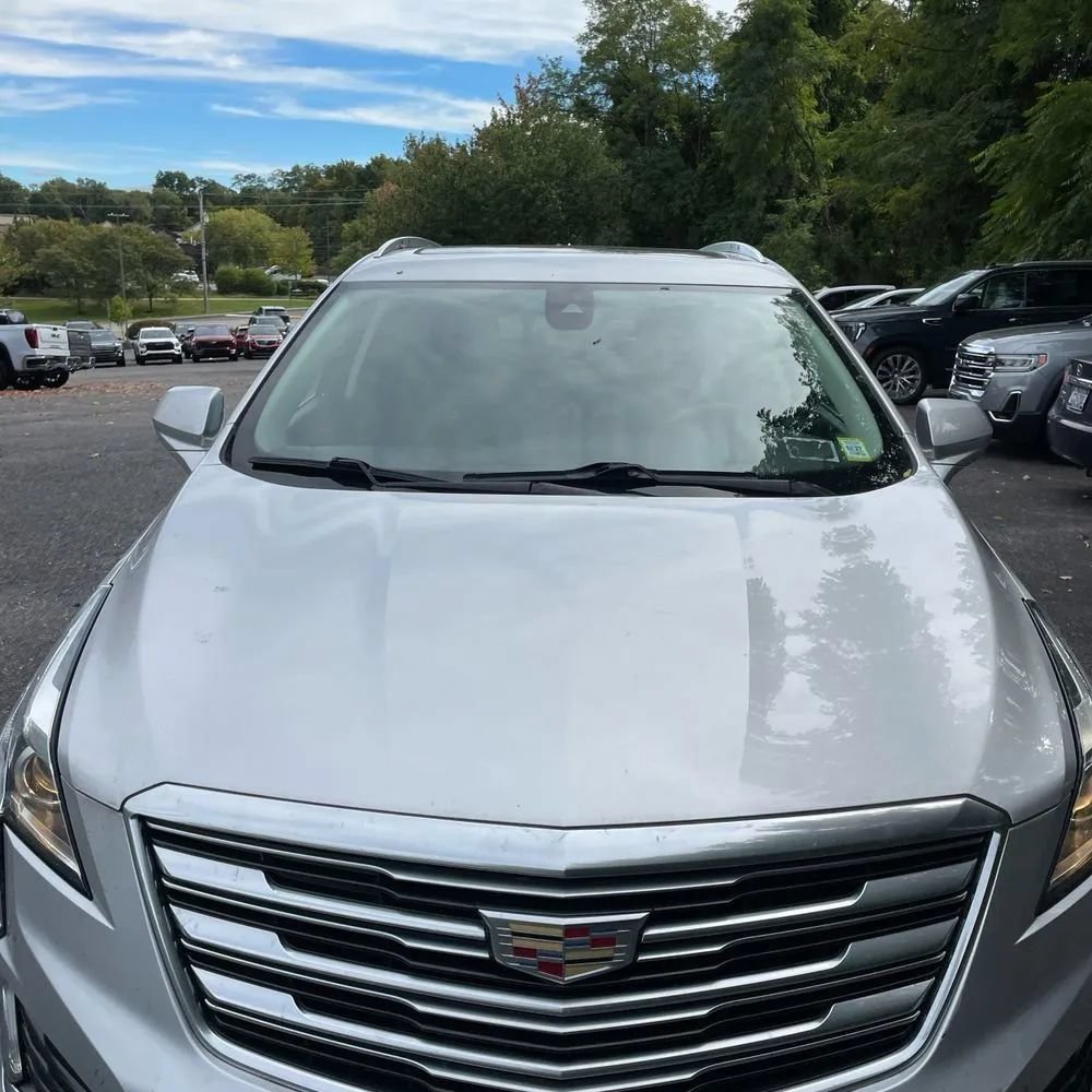 Used 2018 Cadillac XT5 Luxury w/ Driver Awareness Package AWD/4WD image 15
