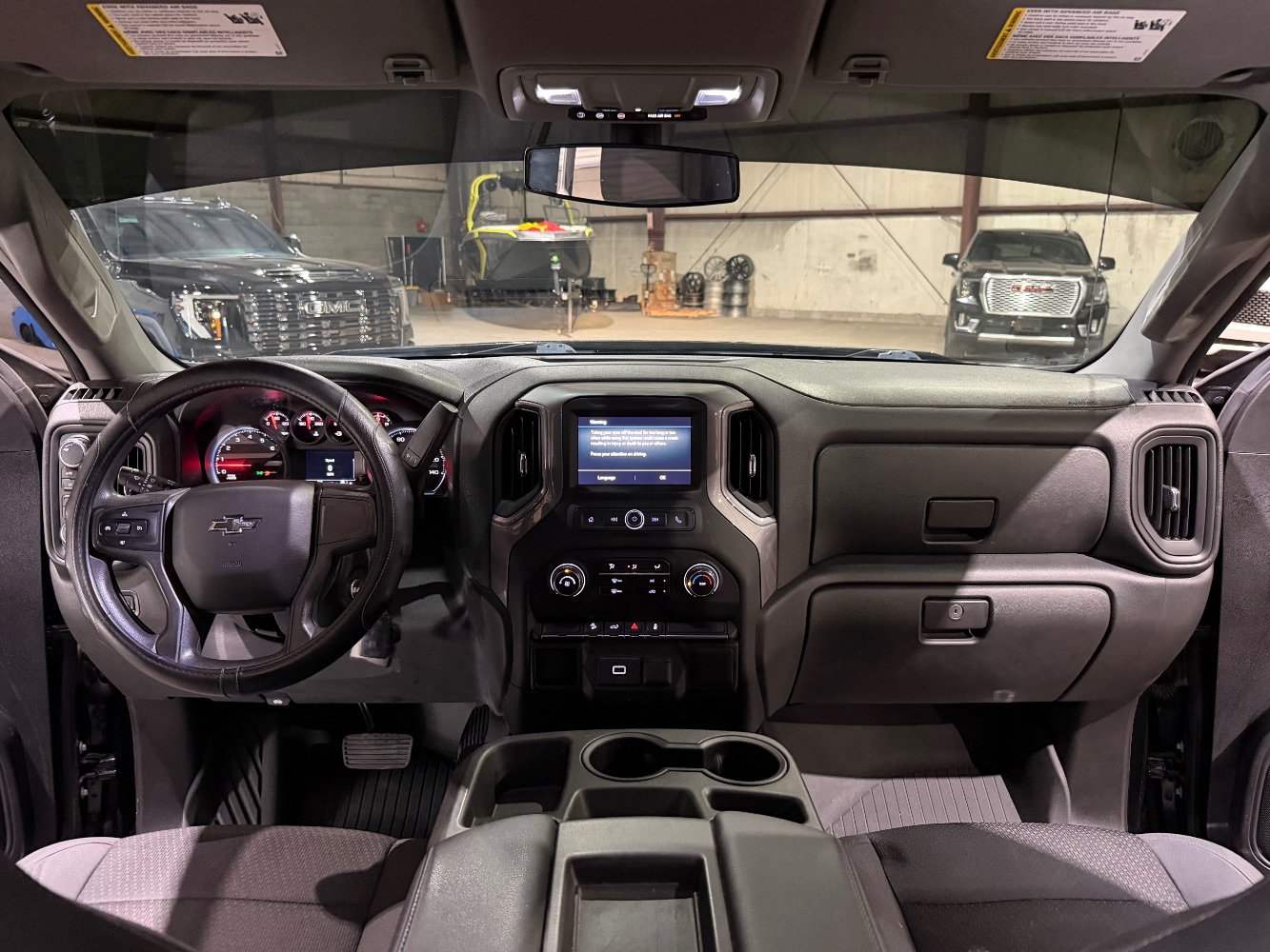 Used 2020 Chevrolet Silverado 1500 Custom Trail Boss w/ Custom Convenience Package AWD/4WD image 28