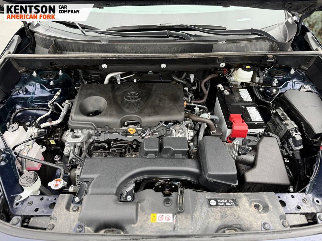 Used 2025 Toyota RAV4 XLE image 15