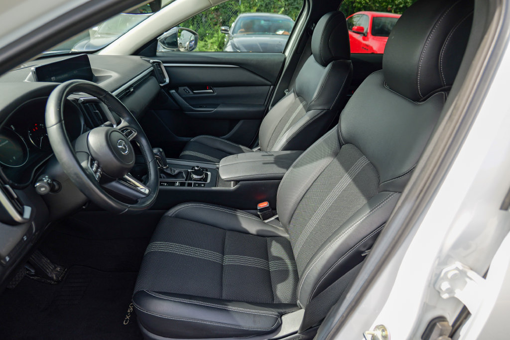 Used 2024 MAZDA CX-50 AWD 2.5 S w/ Cargo Package image 20