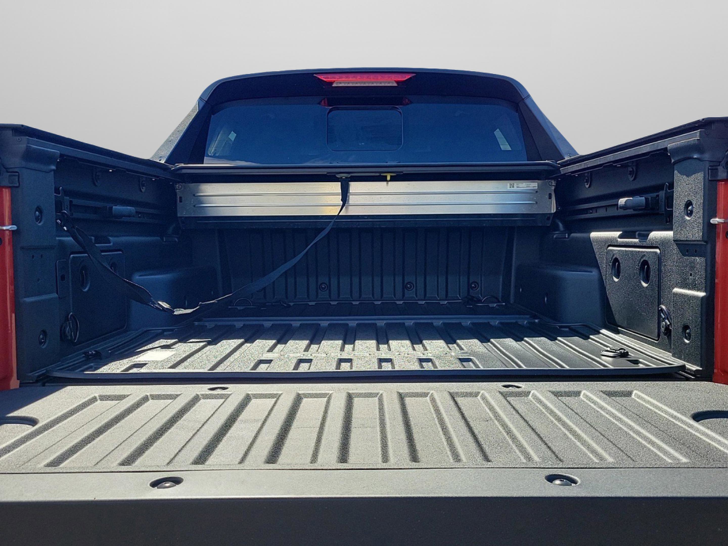 New 2025 Hyundai Santa Cruz XRT image 9