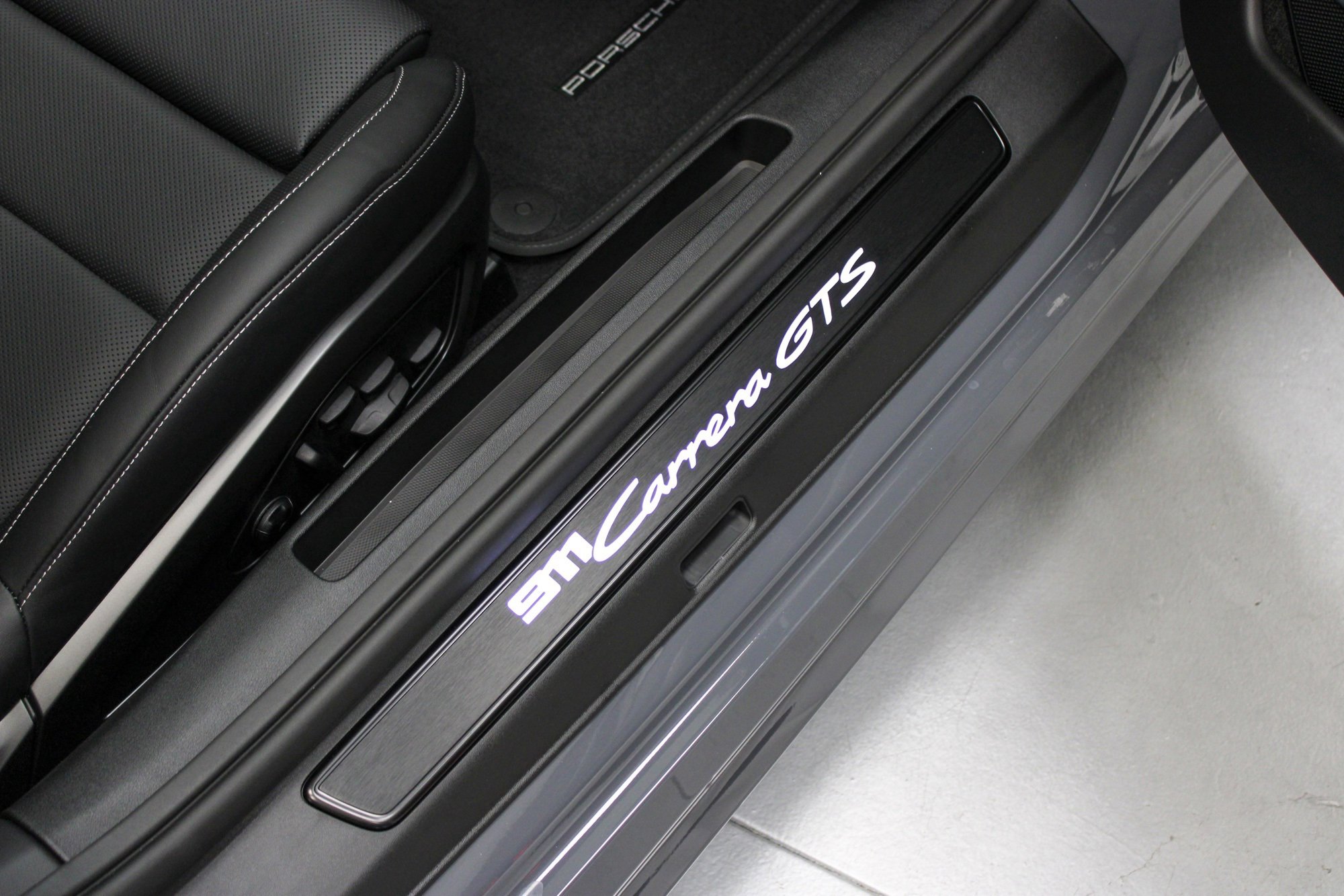New 2026 Porsche 911 Carrera GTS image 40