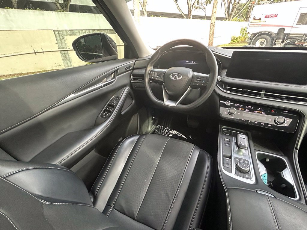 Used 2023 INFINITI QX60 Luxe w/ Cargo Package AWD/4WD image 8