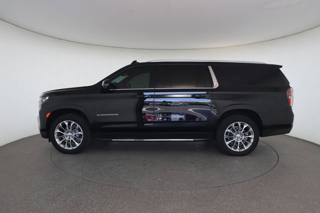 Used 2023 Chevrolet Suburban LT w/ LT Signature Plus Package AWD/4WD image 7