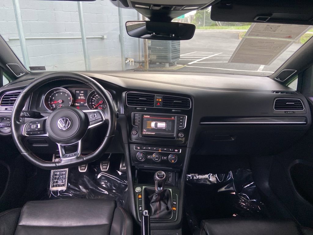 Used 2017 Volkswagen GTI Autobahn image 18