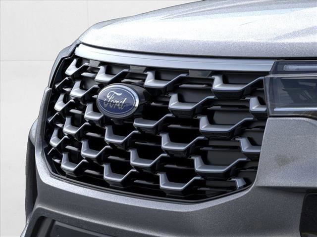 New 2025 Ford Explorer Platinum image 17
