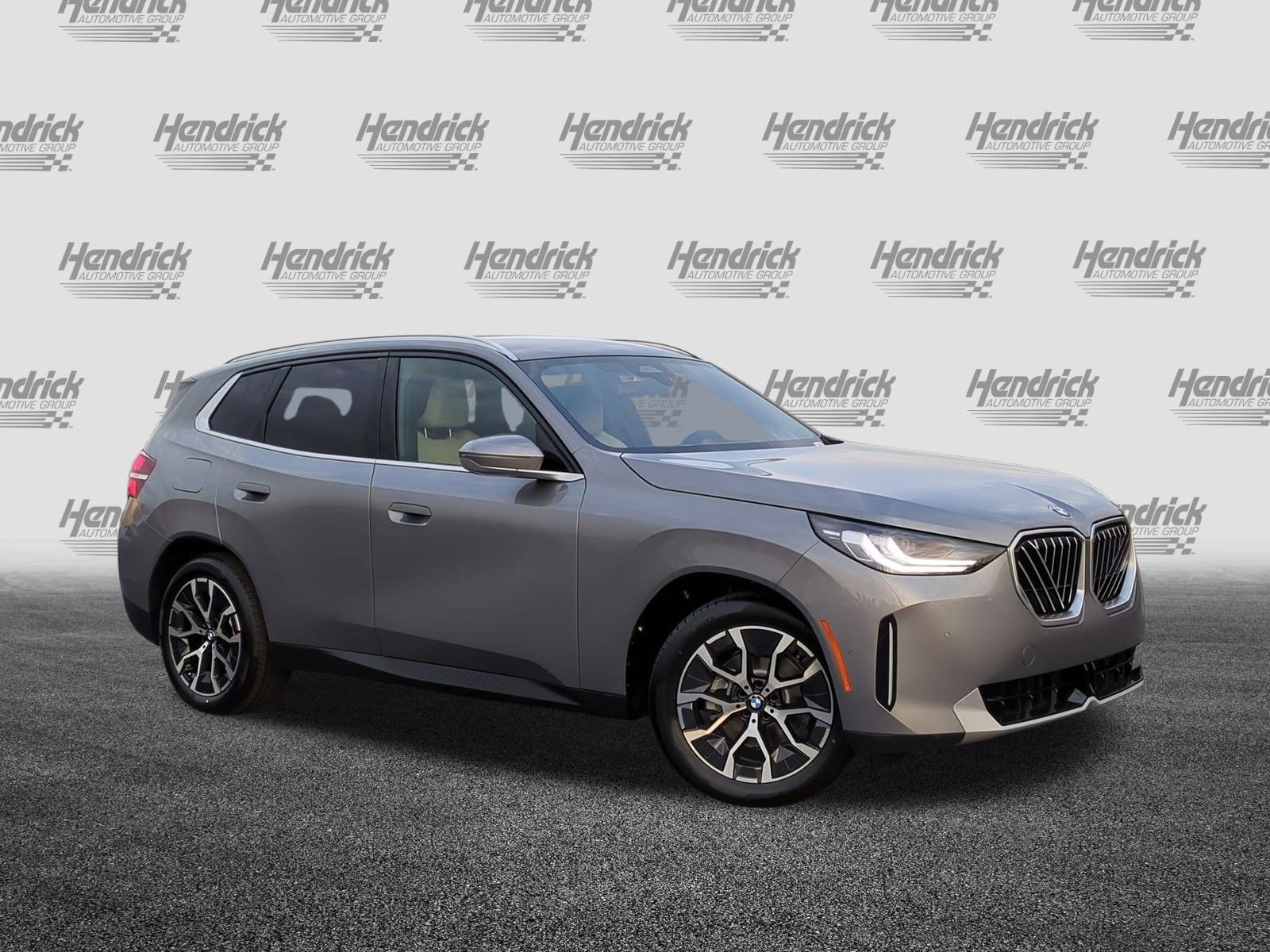Certified 2026 BMW X3 xDrive30i w/ Convenience Package AWD/4WD image 2