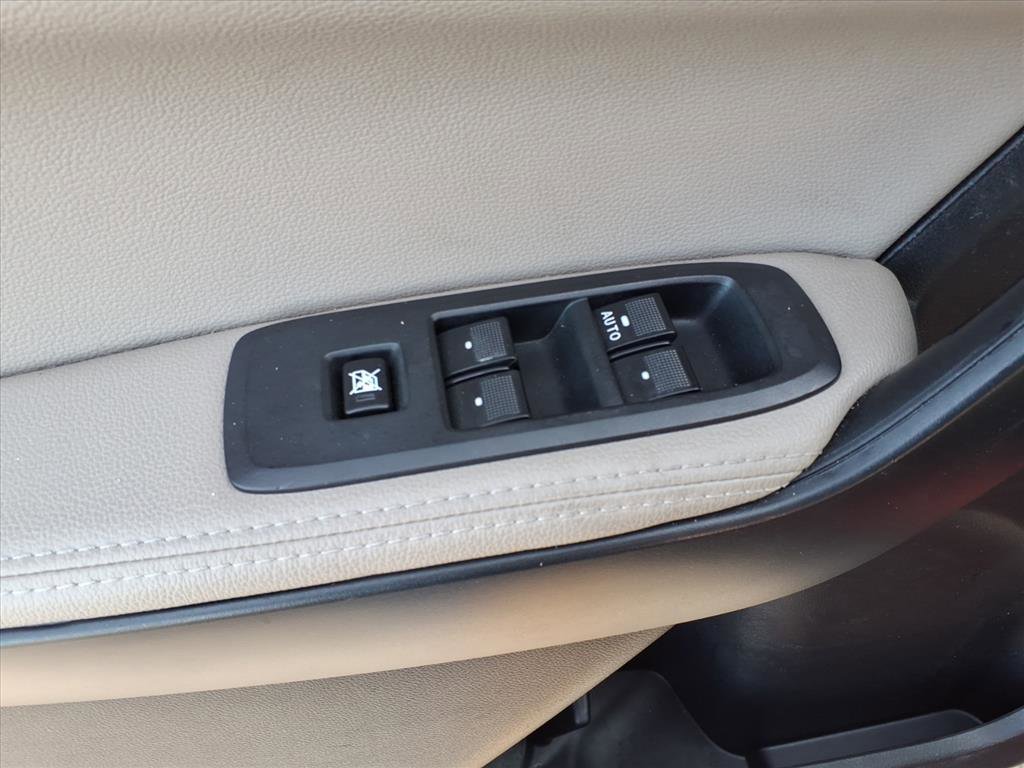 Used 2022 Ford Ranger Lariat w/ Equipment Group 501A High image 12