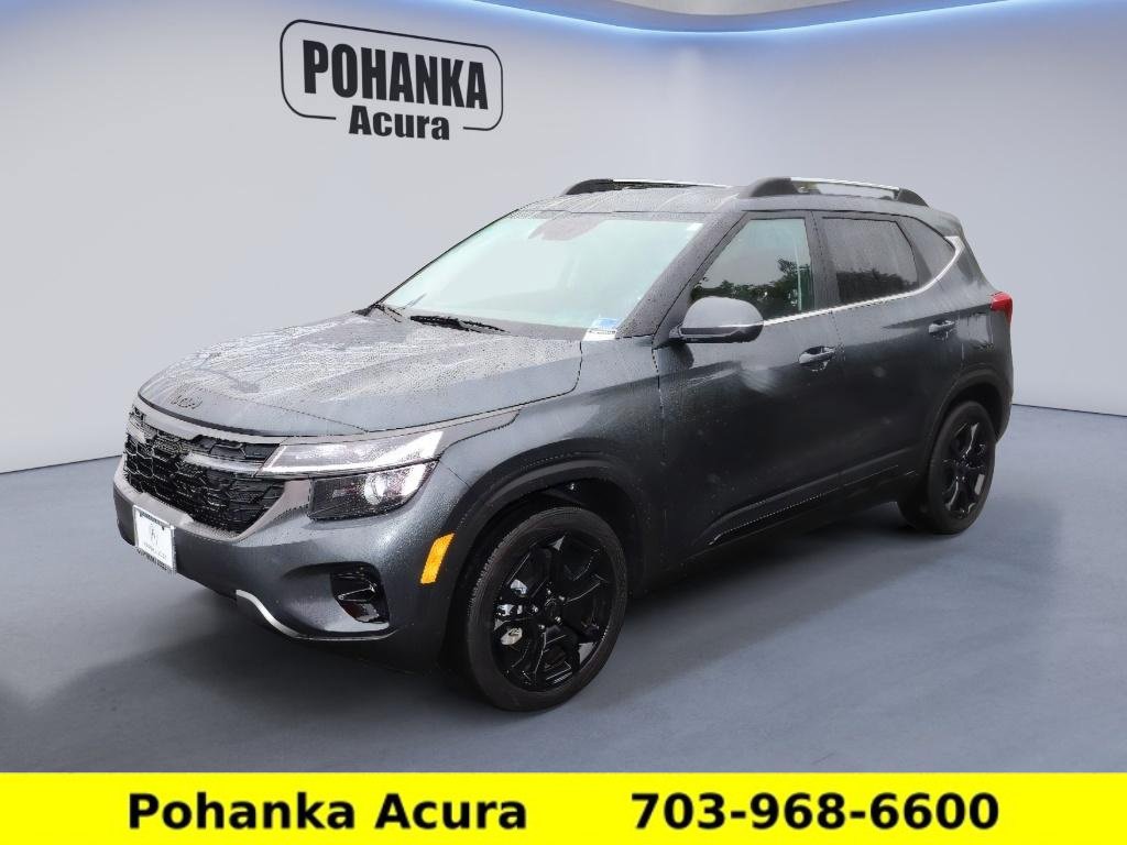 Used 2025 Kia Seltos X-Line AWD/4WD image 3