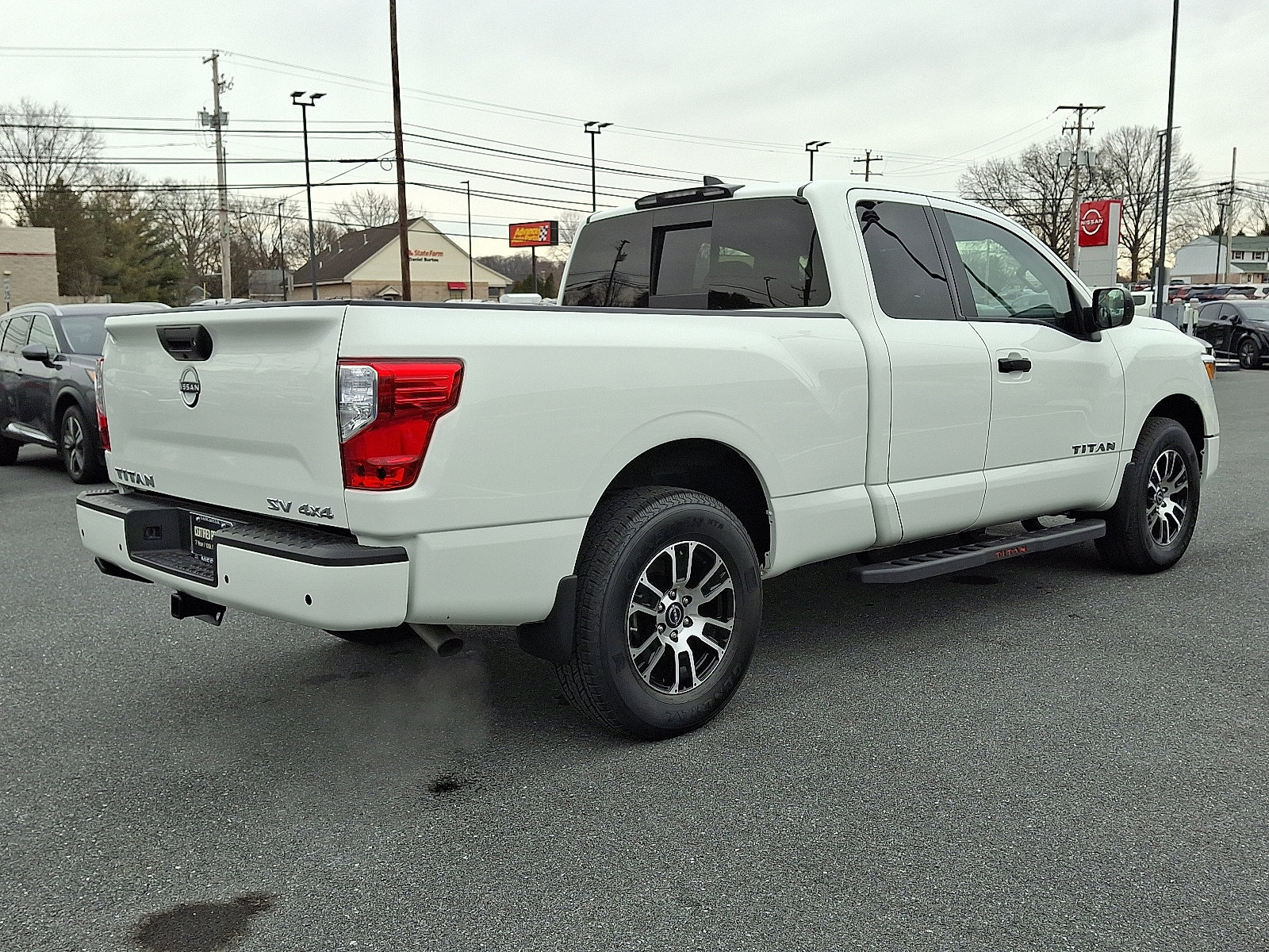 Certified 2024 Nissan Titan SV w/ Accessory Utility Package AWD/4WD image 7