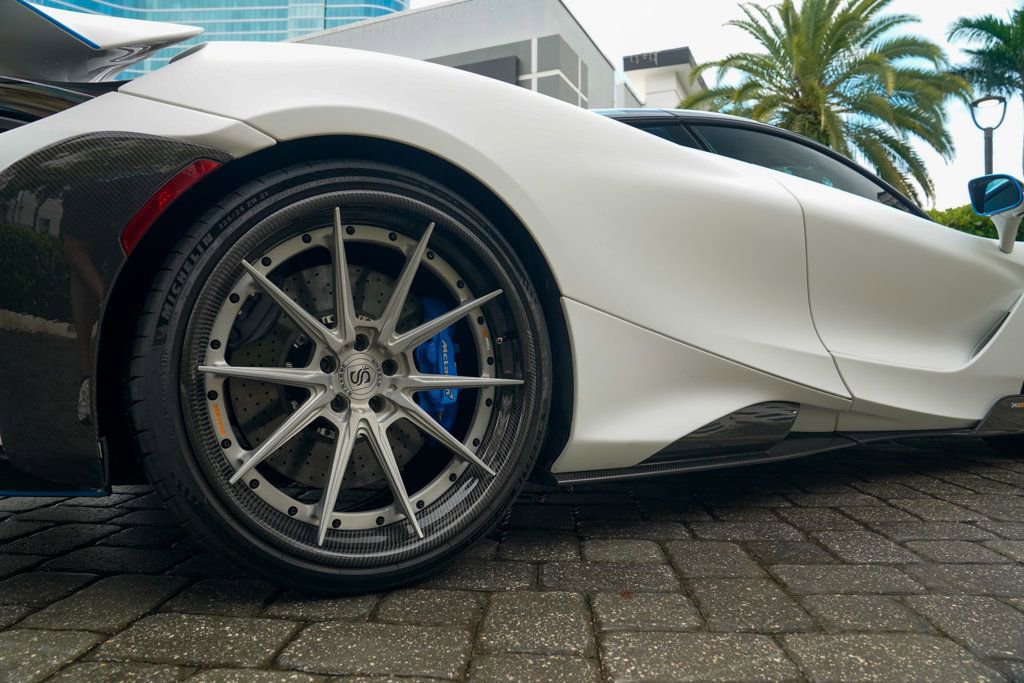 Used 2021 McLaren 765LT image 32