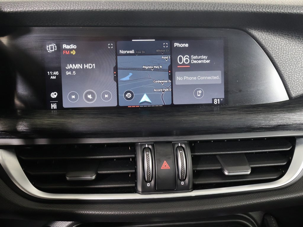 Used 2022 Alfa Romeo Stelvio Sprint image 6