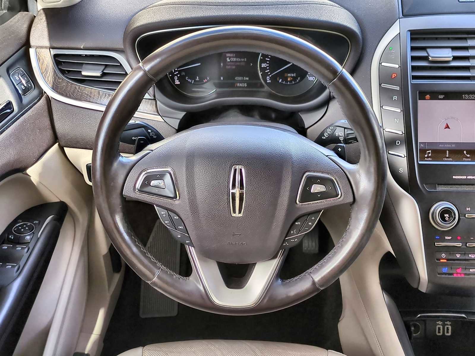 Used 2019 Lincoln MKC Reserve w/ MKC Climate Package image 24