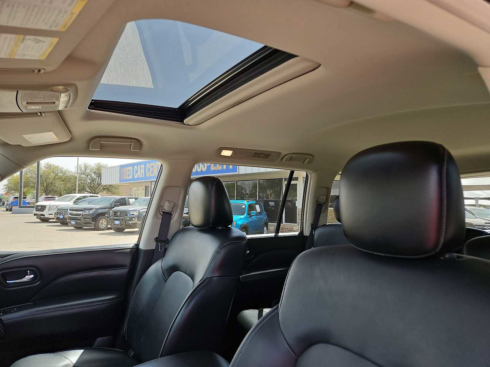 Used 2024 INFINITI QX80 Luxe AWD/4WD image 22