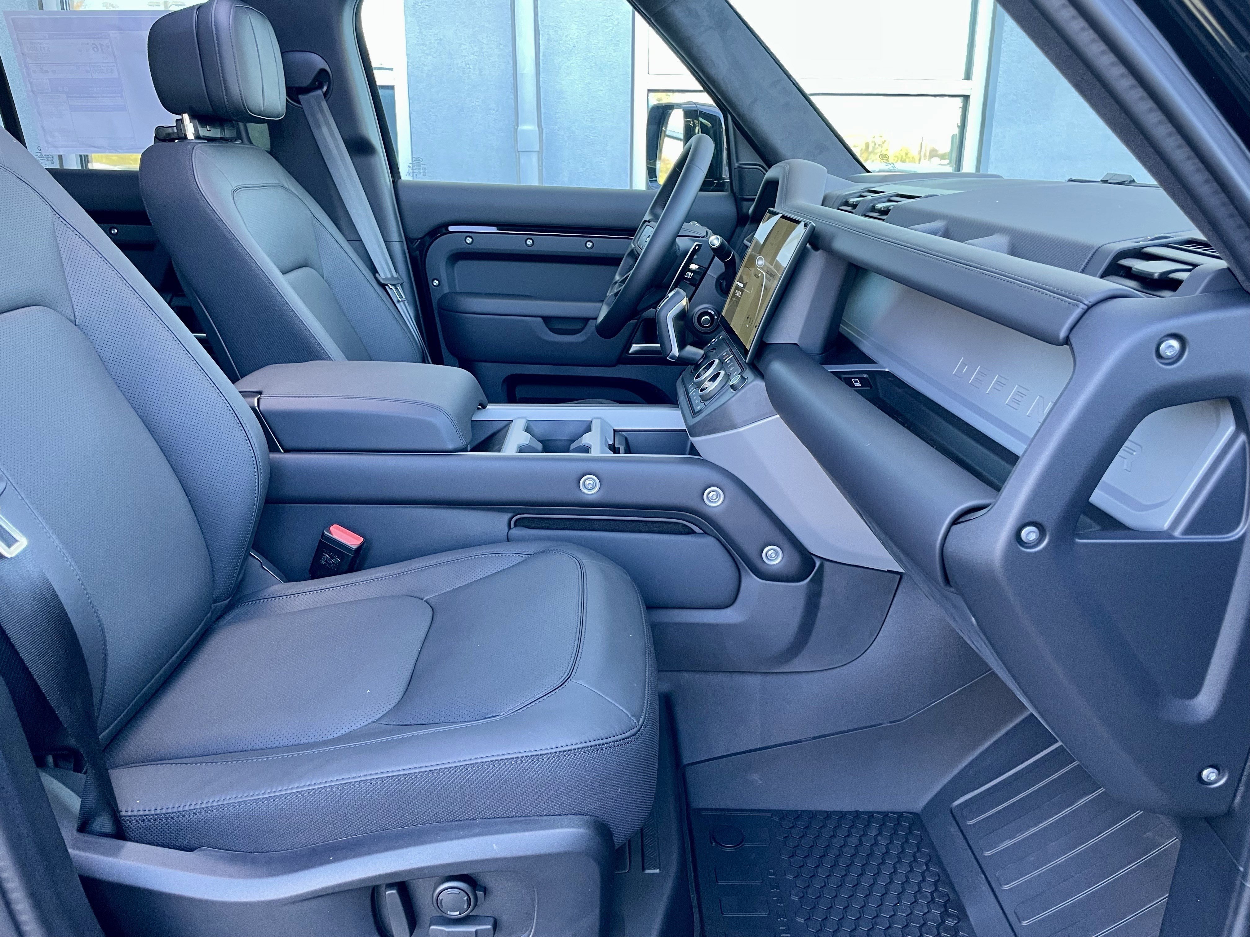 New 2026 Land Rover Defender 110 V8 image 15