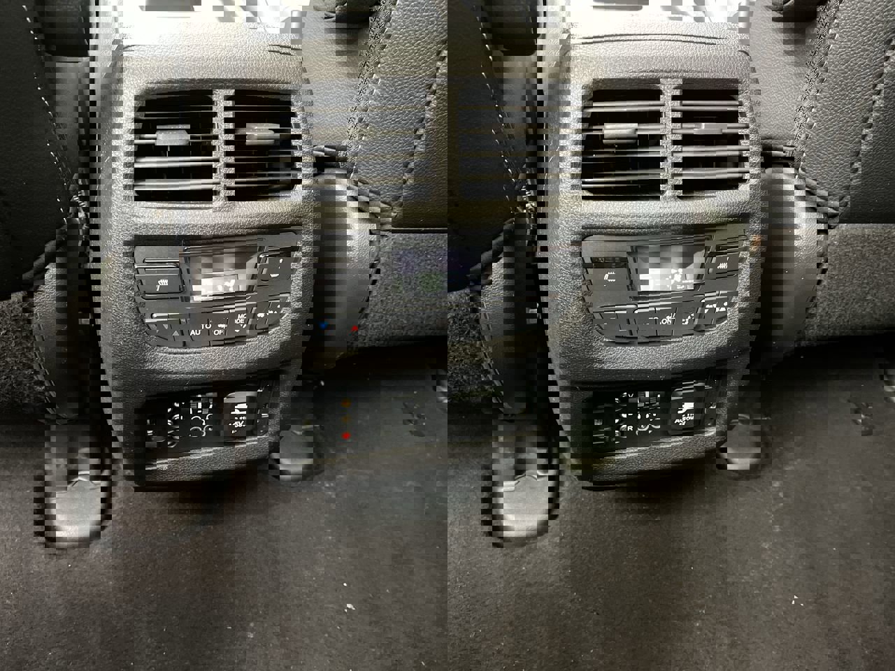 Used 2018 Honda Pilot Elite image 13