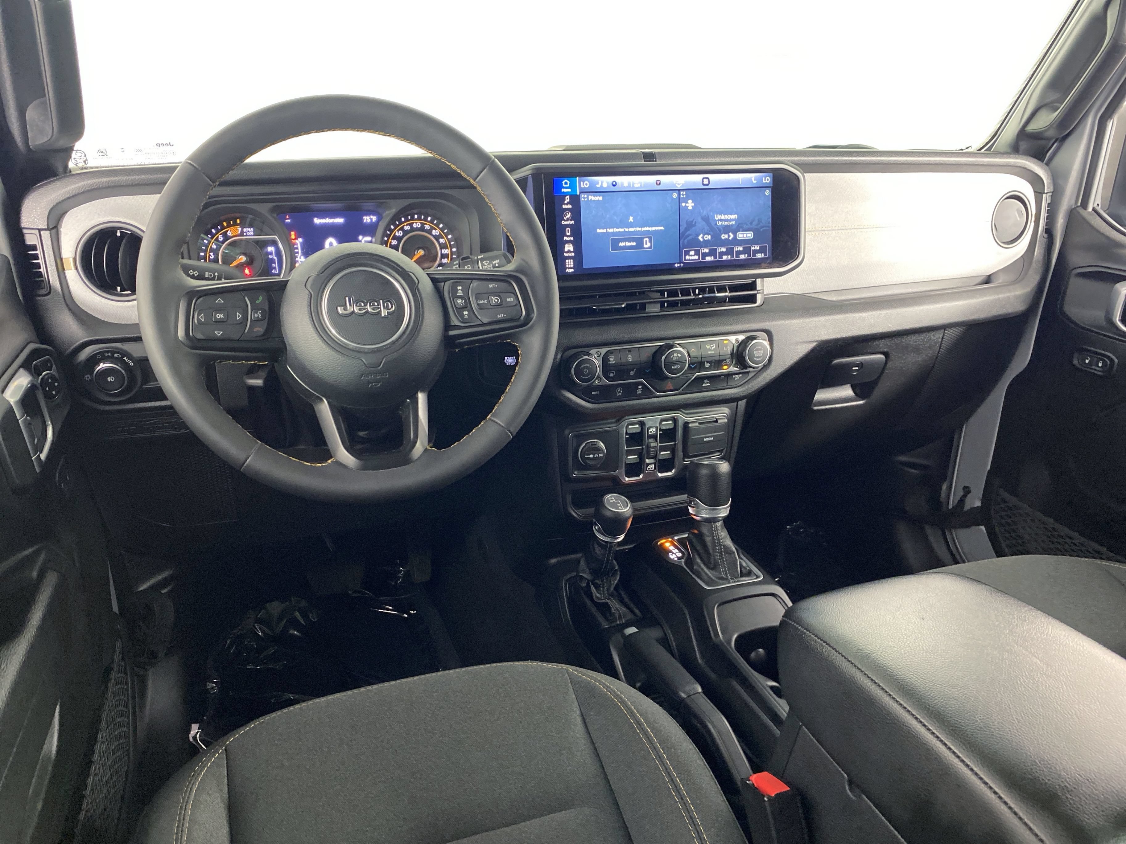 Used 2024 Jeep Wrangler Unlimited Sport AWD/4WD image 19