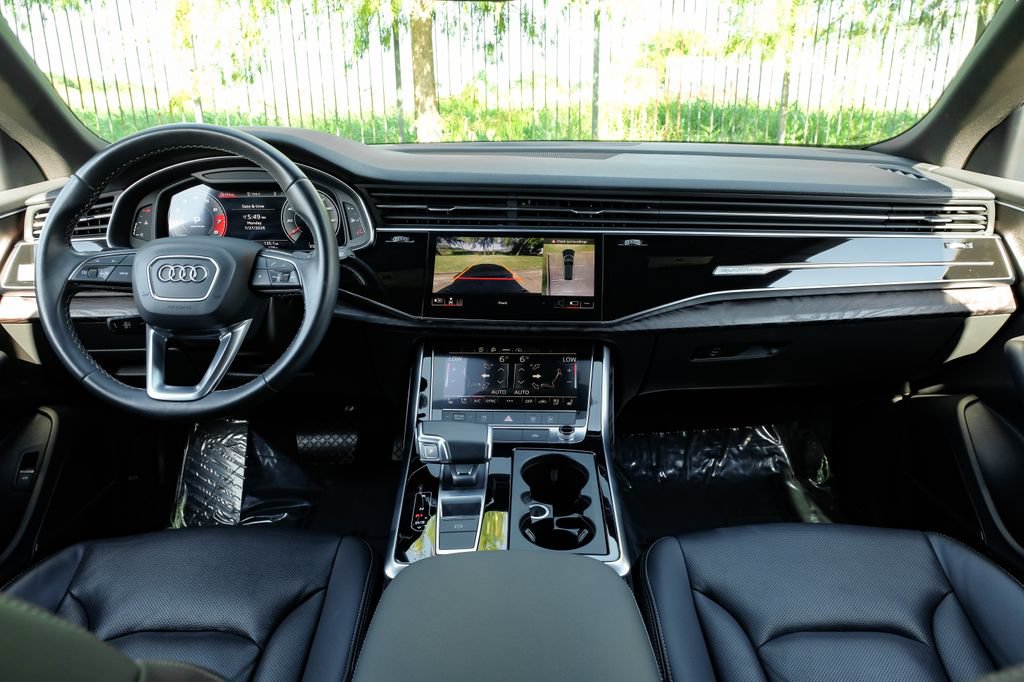 Used 2021 Audi Q8 Premium Plus AWD/4WD image 20