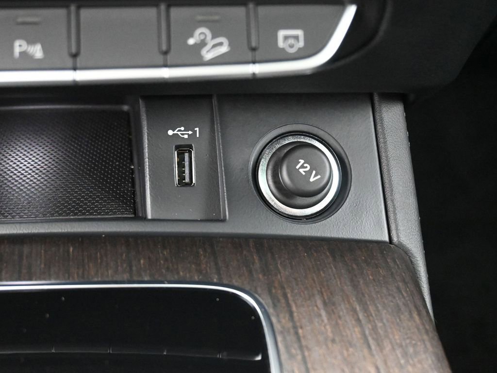 Used 2023 Audi Q5 2.0T Premium Plus w/ Premium Plus Package image 25