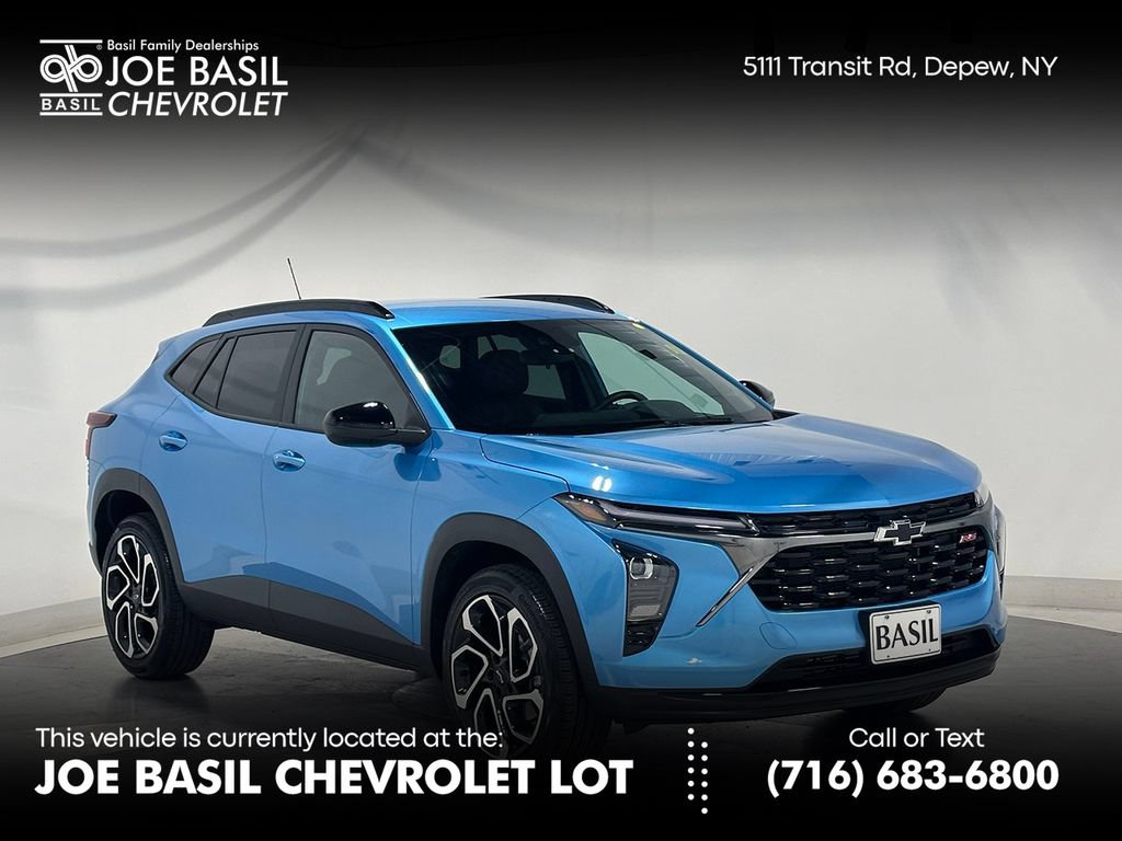 Used 2025 Chevrolet Trax RS