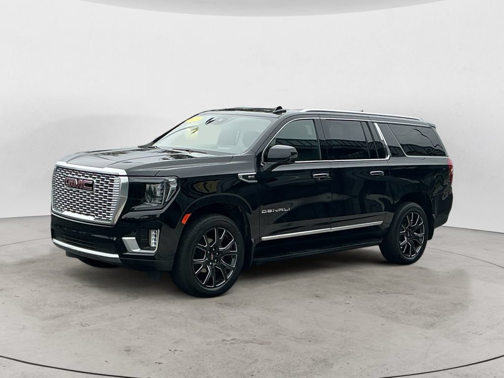 Used 2023 GMC Yukon XL Denali AWD/4WD image 1