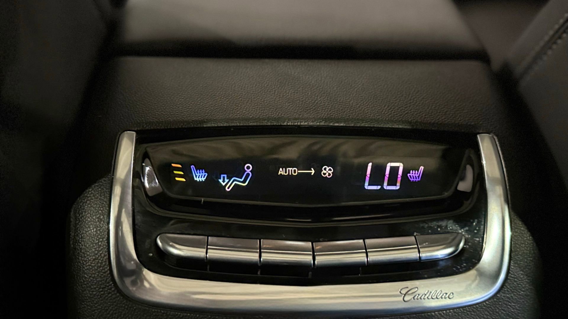 Used 2023 Cadillac XT6 Sport image 96