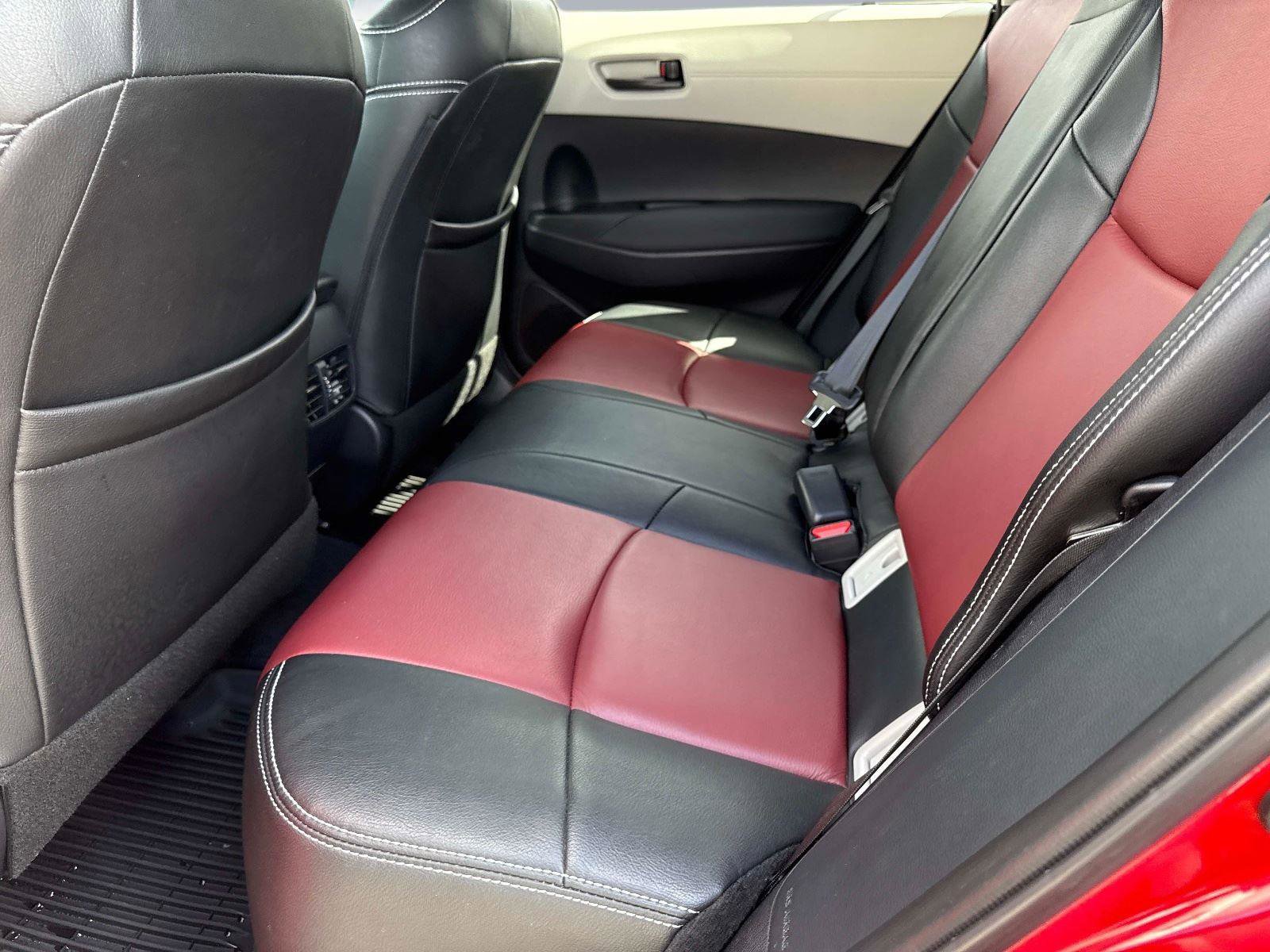 Used 2023 Toyota Corolla Cross LE w/ Moonroof Package image 12