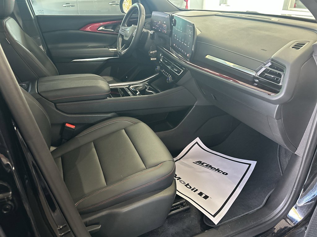 Used 2024 Chevrolet Traverse Z71 image 20