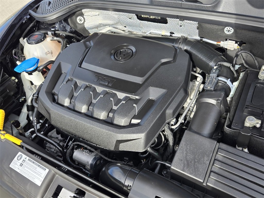 Used 2019 Volkswagen Beetle 2.0T SE image 18