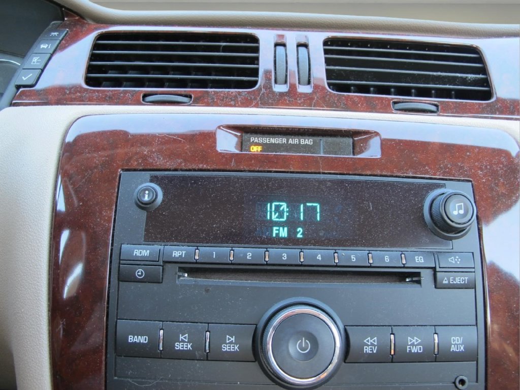 Used 2008 Chevrolet Impala LT FWD image 17
