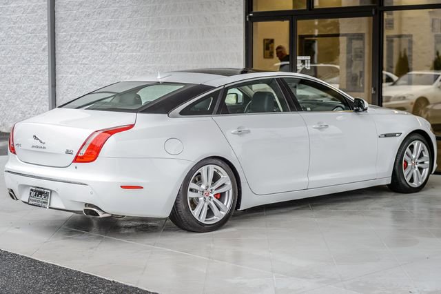 Used 2015 Jaguar XJ L Portfolio image 9