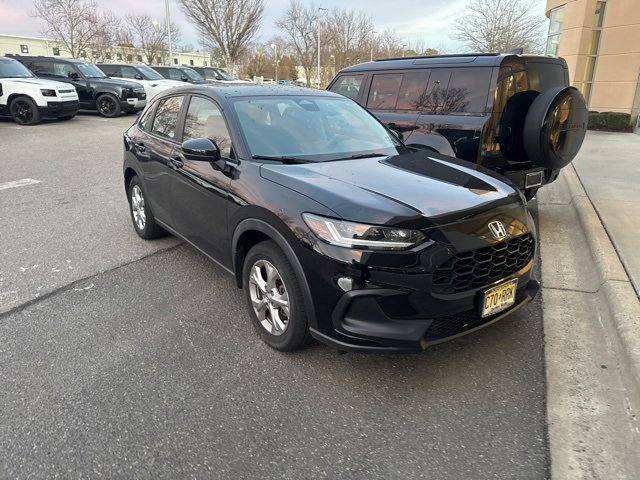 Used 2023 Honda HR-V LX image 12