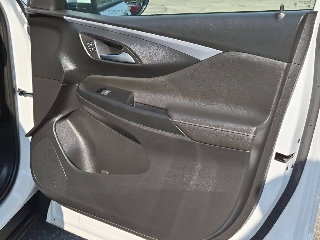 Used 2026 Buick Envista Preferred FWD image 33