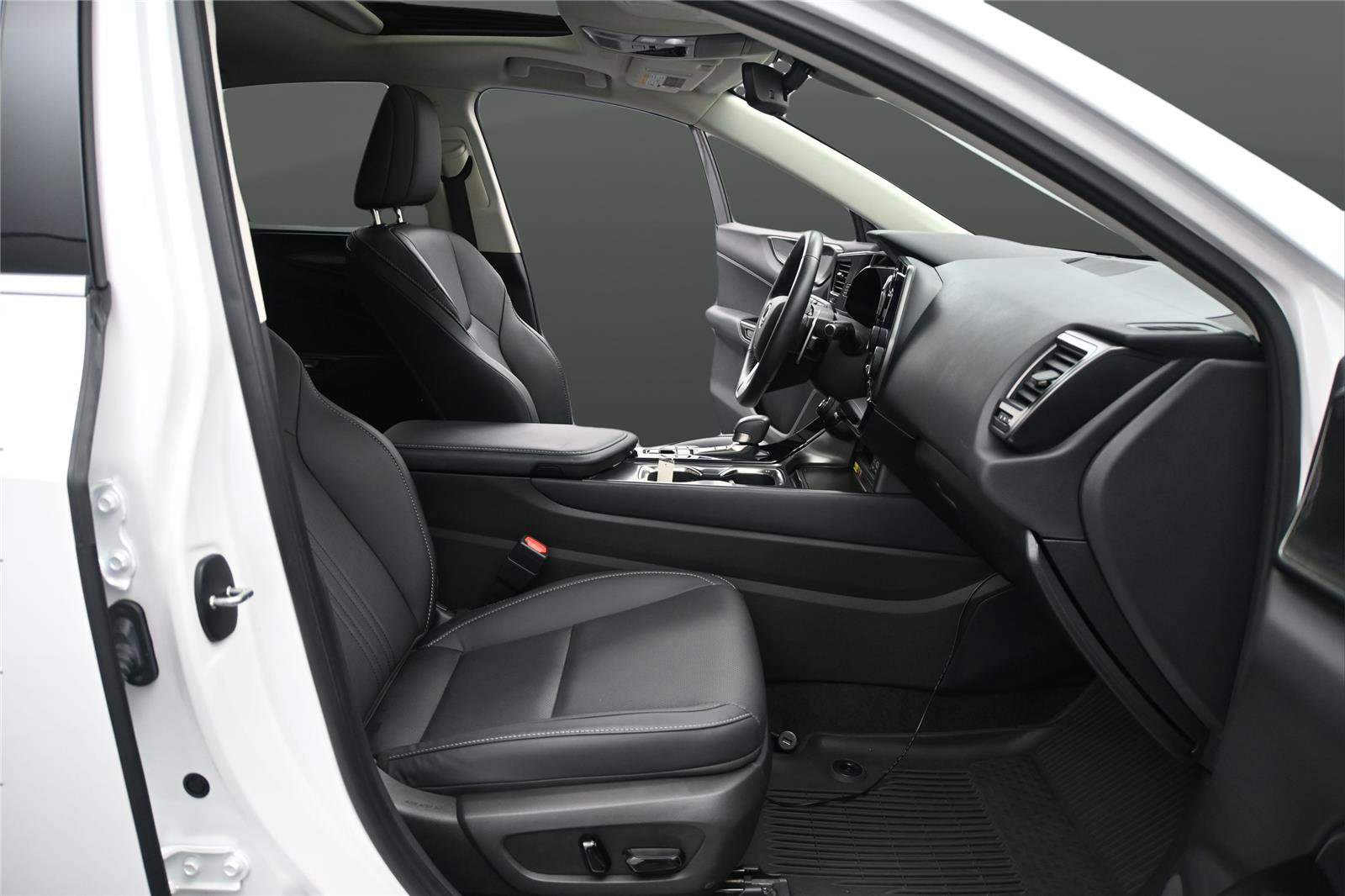 Used 2025 Lexus NX 250 AWD w/ Accessory Package (2T) image 17