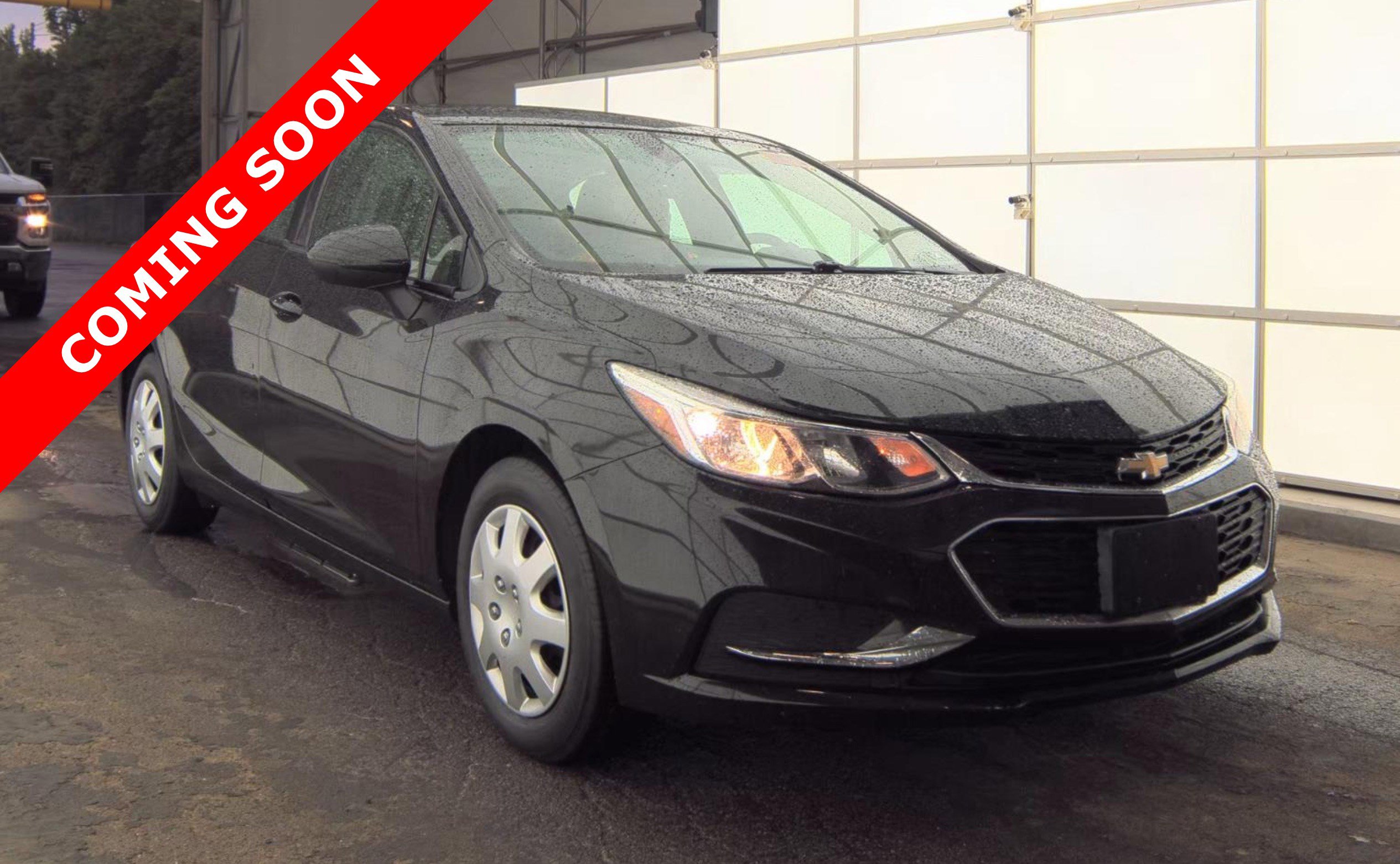 Used 2017 Chevrolet Cruze LS FWD image 3
