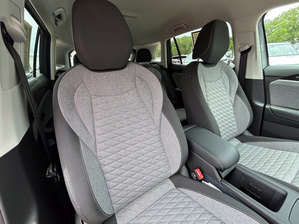 Used 2025 Volkswagen Tiguan S FWD image 47