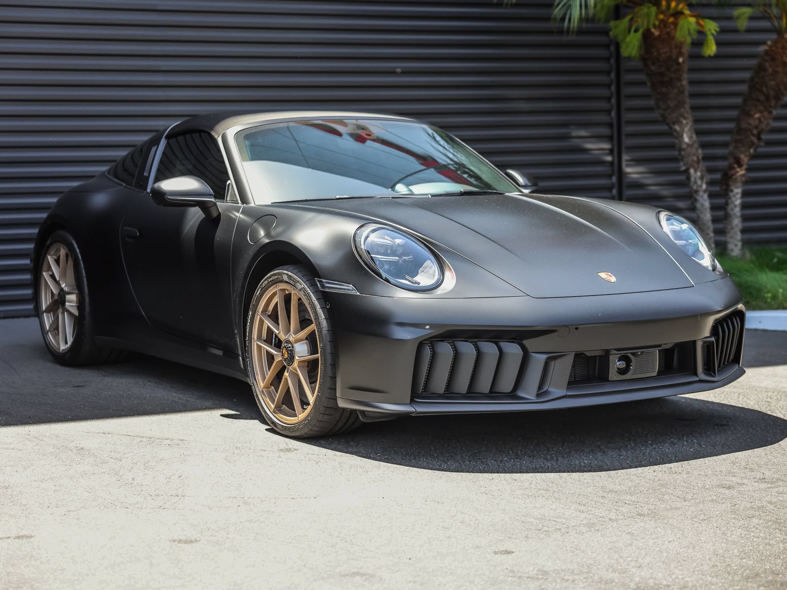Certified 2025 Porsche 911 Targa 4 GTS AWD/4WD image 6