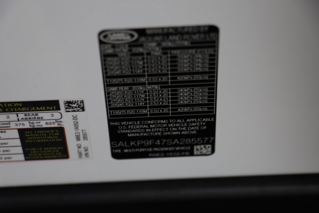 New 2025 Land Rover Range Rover SE image 28