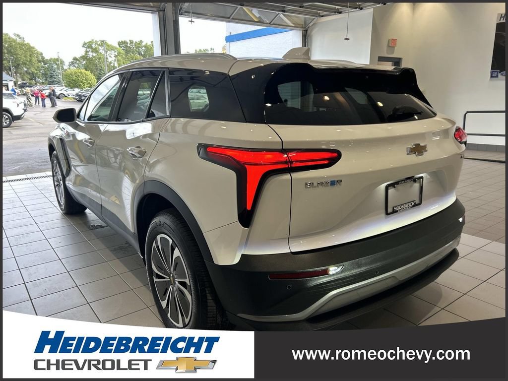 Used 2024 Chevrolet Blazer EV LT AWD/4WD image 5