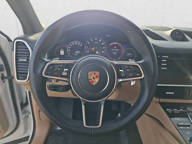 Used 2023 Porsche Cayenne image 18