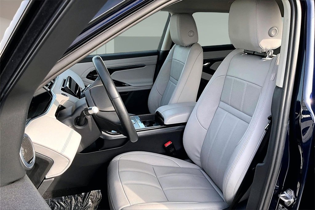 Used 2022 Land Rover Range Rover Evoque SE image 19