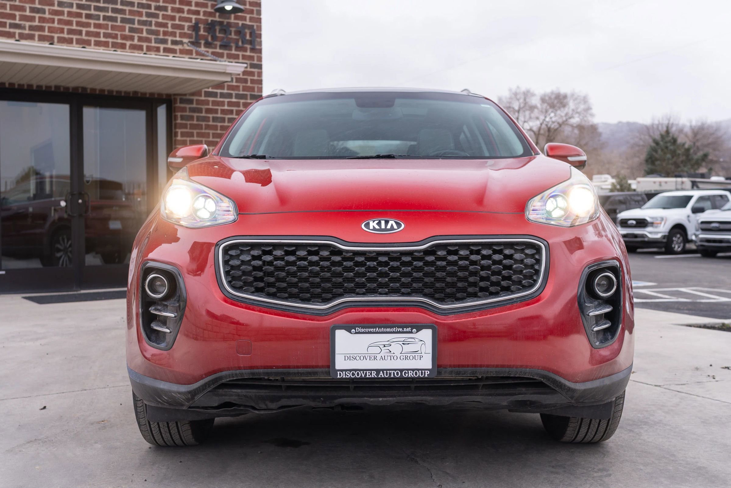 Used 2017 Kia Sportage EX w/ EX Premium Package image 2