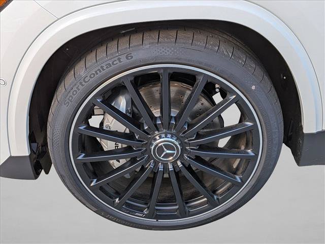 New 2026 Mercedes-Benz GLA 35 AMG 4MATIC image 9
